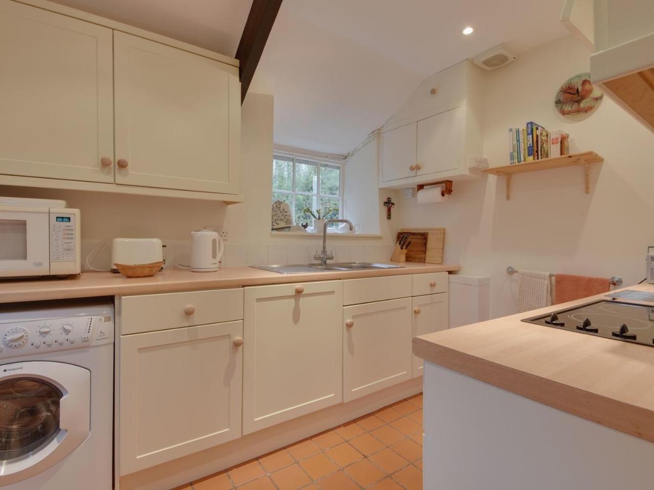 Lew Quarry Cottage Lewdown Esterno foto